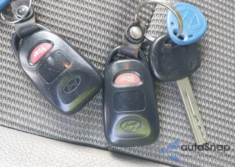 2014 Hyundai Veloster Base W/Gray (A6) from USA, damaged, VIN KMHTC6ADXEU183184